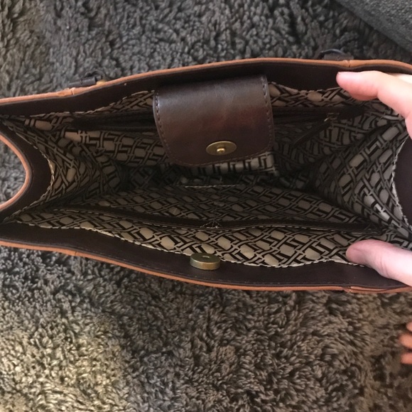 Tignanello brown leather shoulder bag like new - Picture 2 of 7